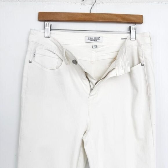 Judy Blue Midrise Pure White with Hem Slit Bootcut Jeans 11 - Picture 8 of 11